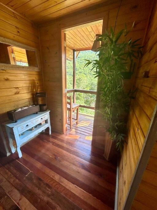 Cabana no Sítio Vô Toninho