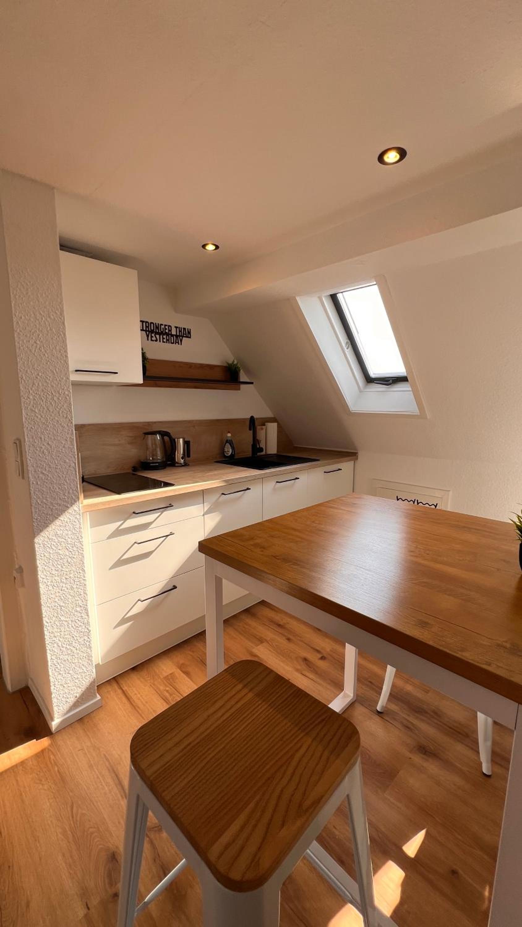 3 Zimmer Apartment mit Parkplatz - Sleepomat