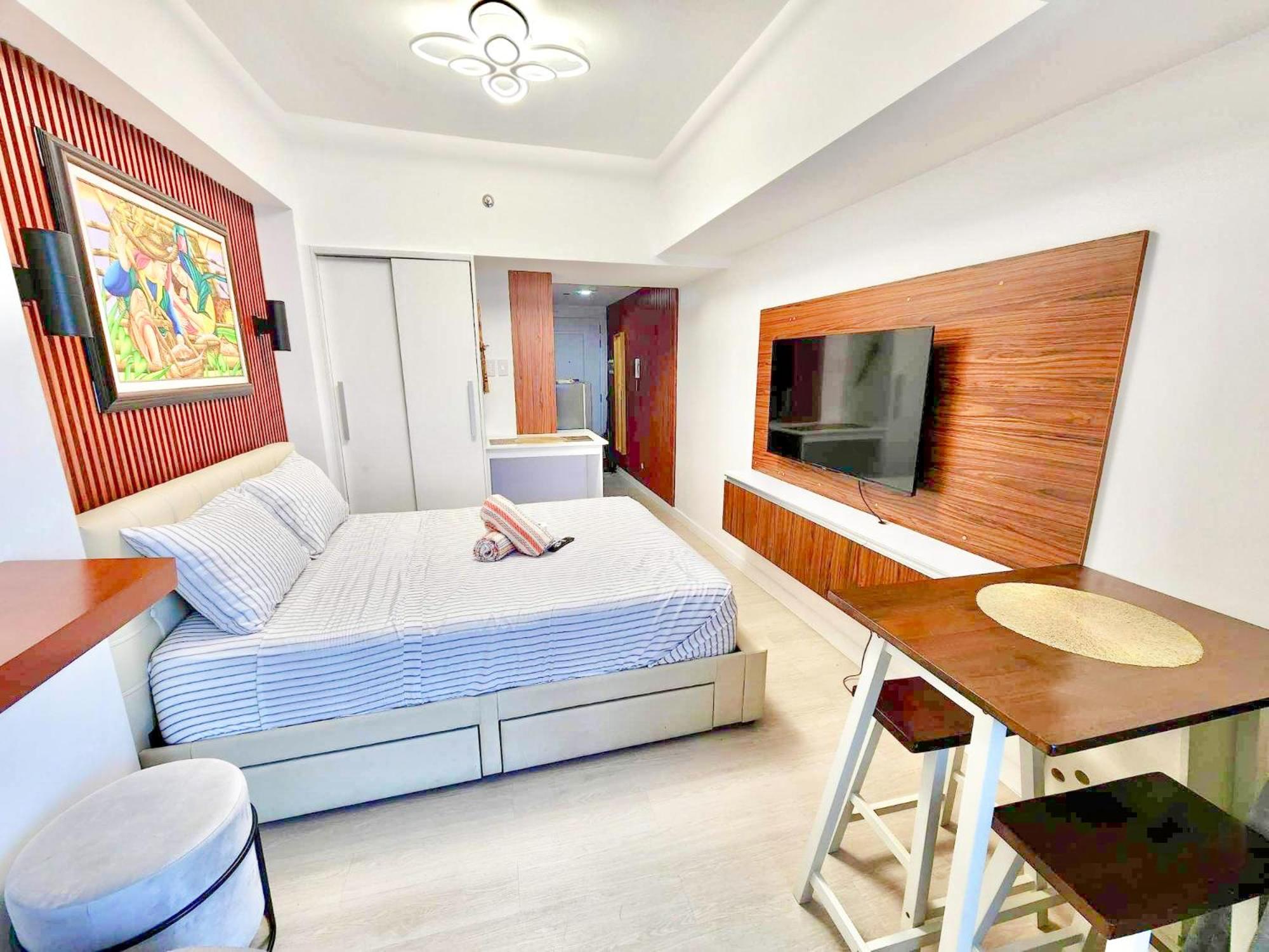 Studio unit in San Fernando, The Hideaway view 3