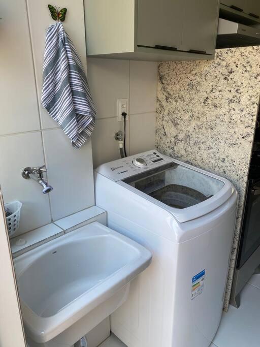 Novíssimo Apartamento Guarajuba Duas Suítes Térreo