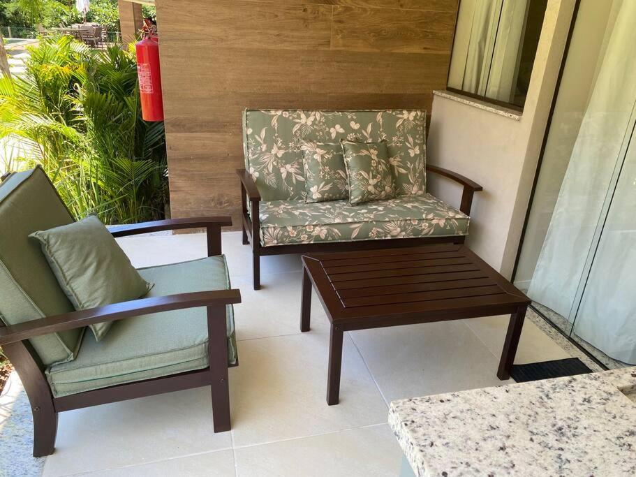 Novíssimo Apartamento Guarajuba Duas Suítes Térreo