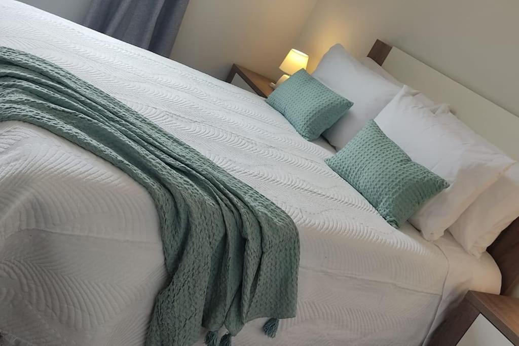Comfy apt in the heart of Ponta do Sol view 4