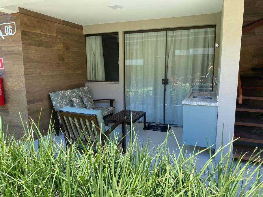 Novíssimo Apartamento Guarajuba Duas Suítes Térreo