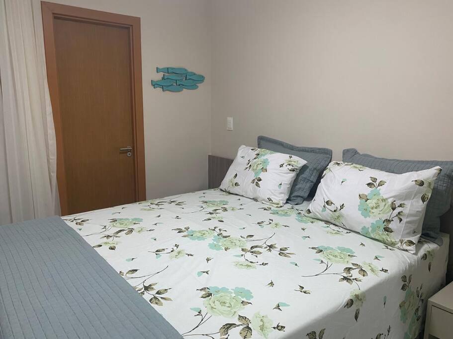 Novíssimo Apartamento Guarajuba Duas Suítes Térreo