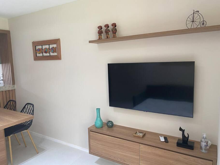 Novíssimo Apartamento Guarajuba Duas Suítes Térreo