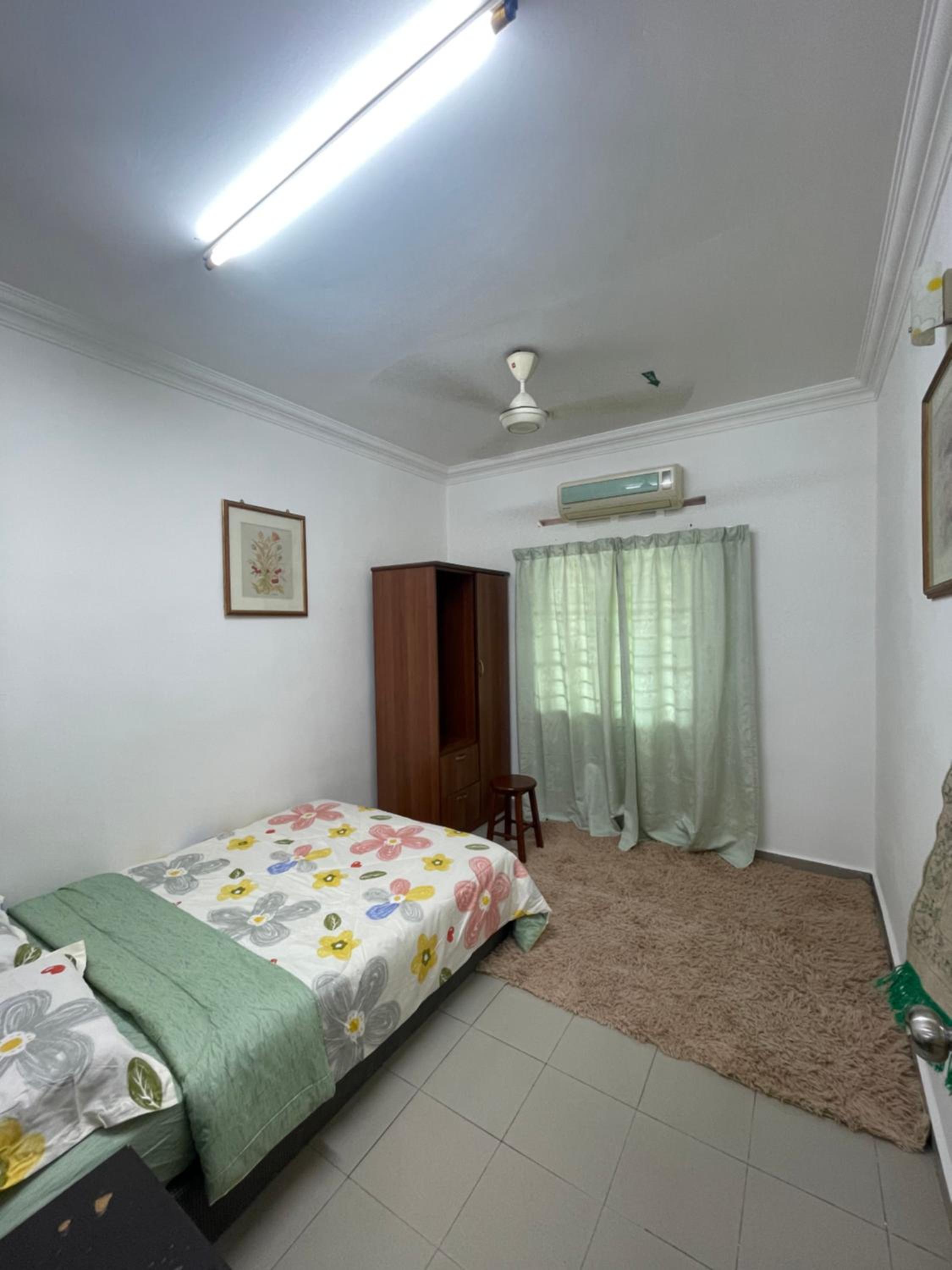 HOMESTAY PANDAN 10 photo 4