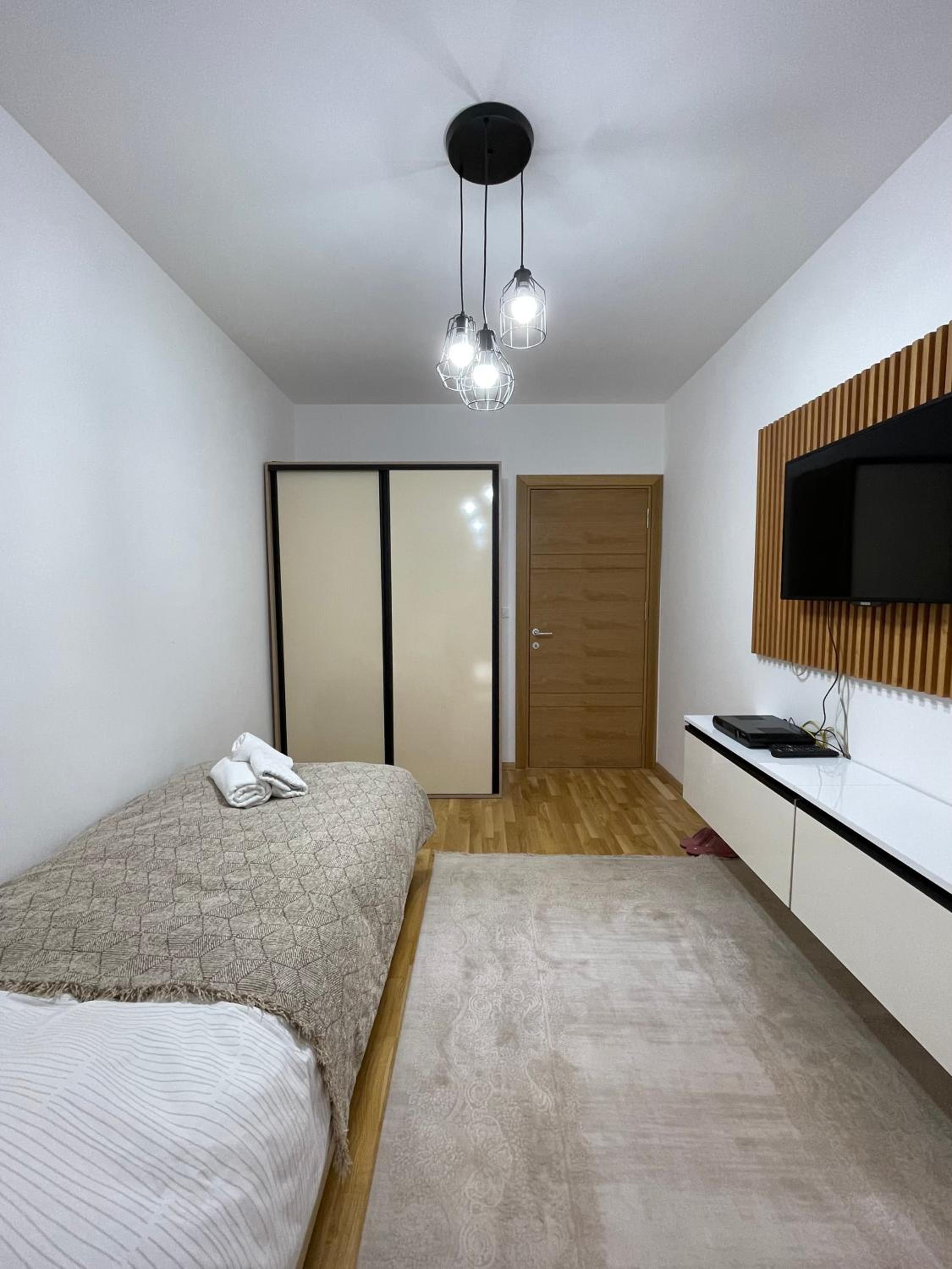 Diamond Apartment