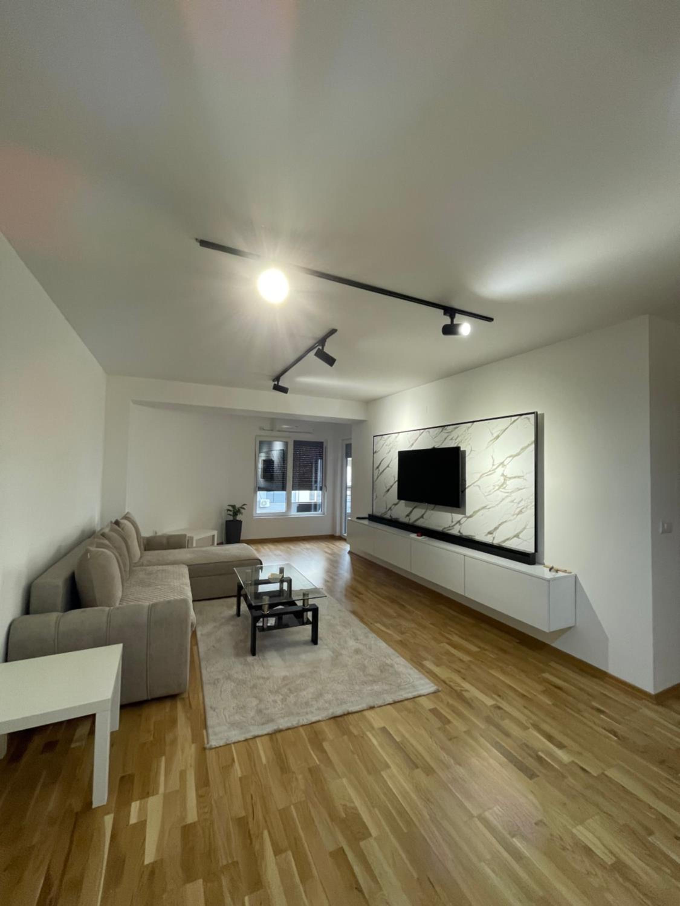 Diamond Apartment
