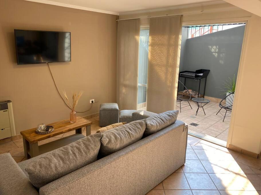 Hermosa casa/departamento, en ciudad Mendoza