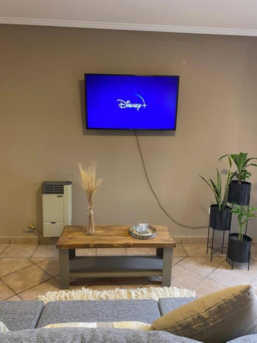 Hermosa casa/departamento, en ciudad Mendoza
