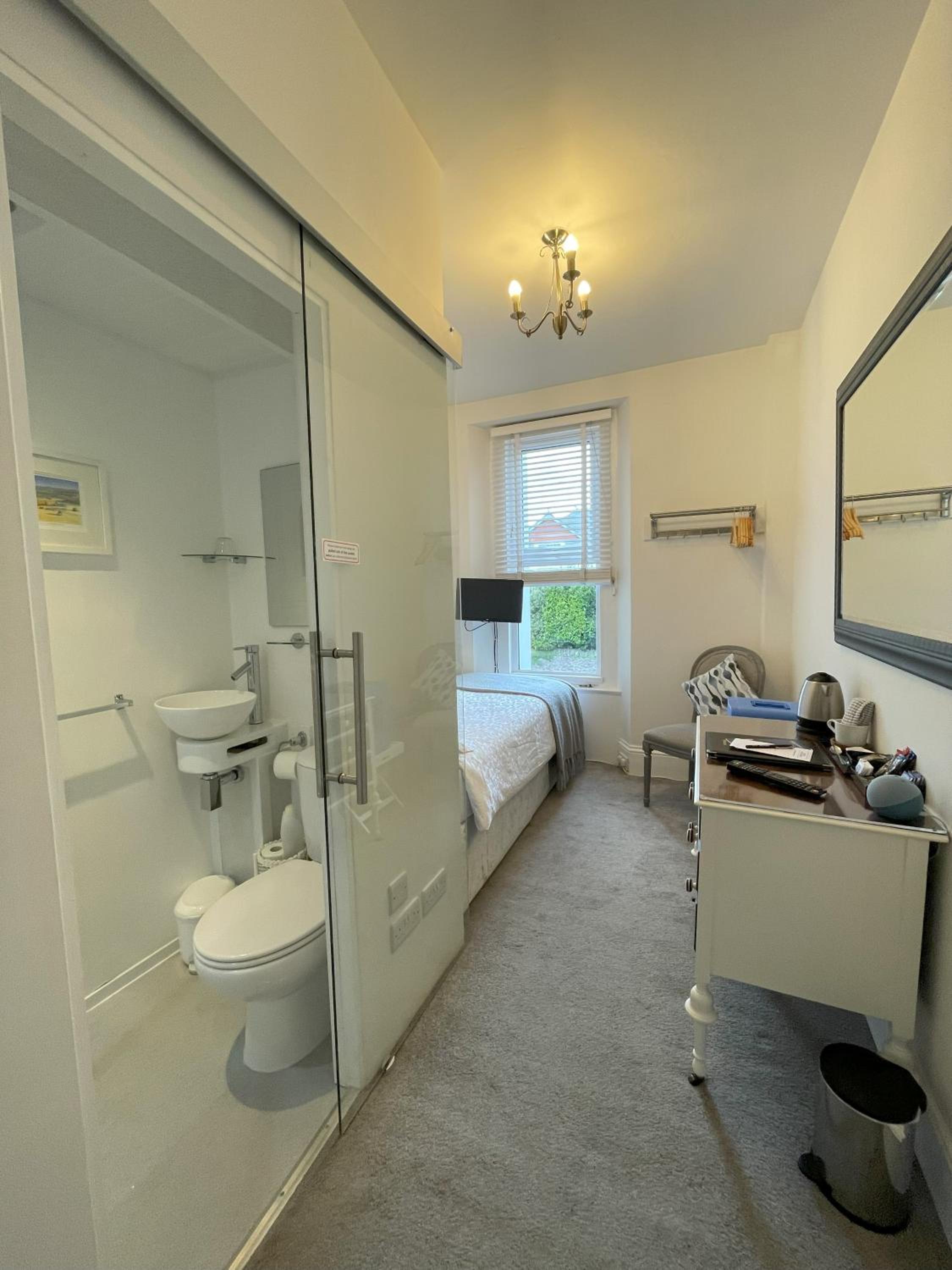 Trefoil Guest House