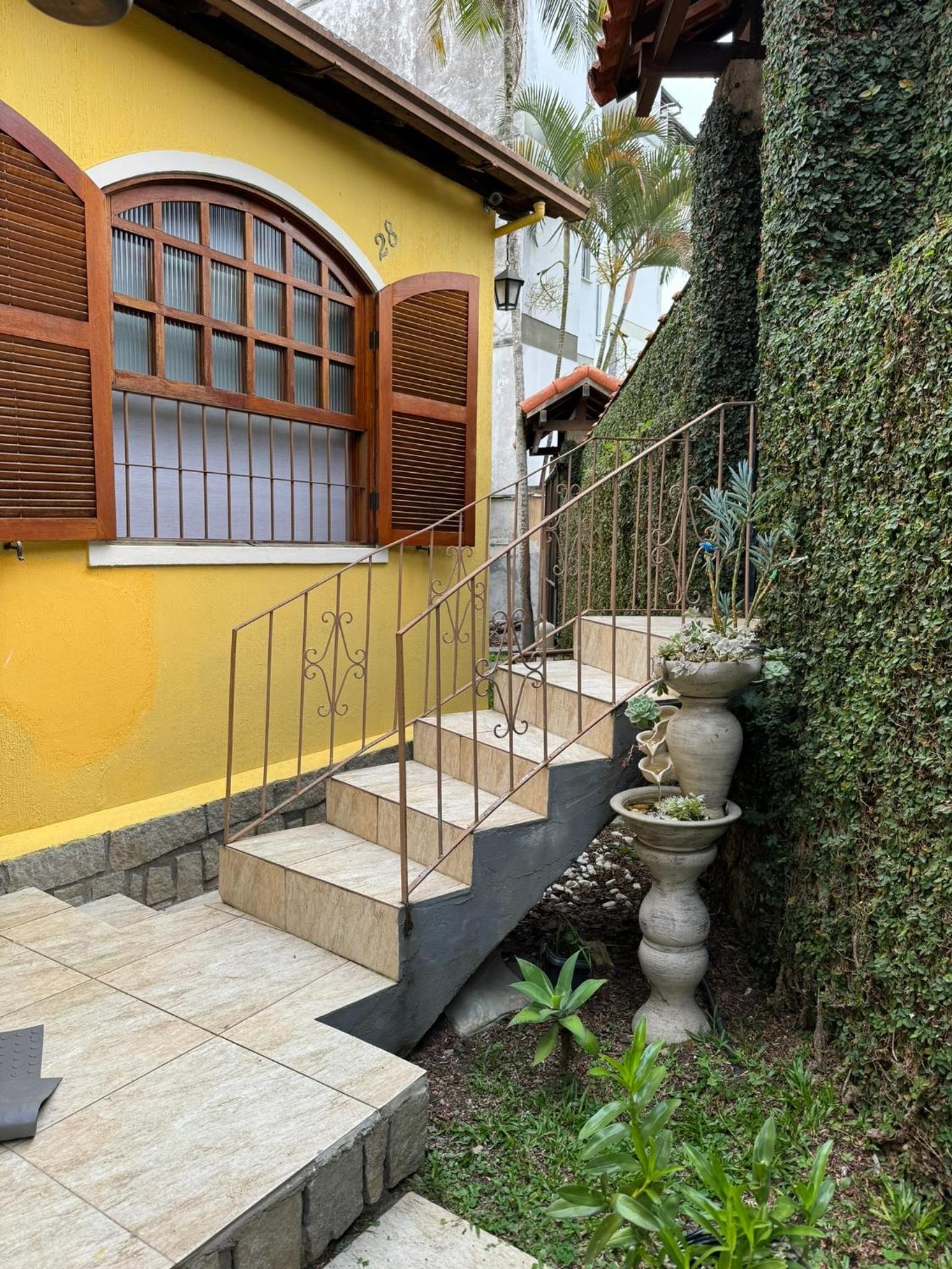 Casa Inteira em Nova Friburgo - Moda Íntima