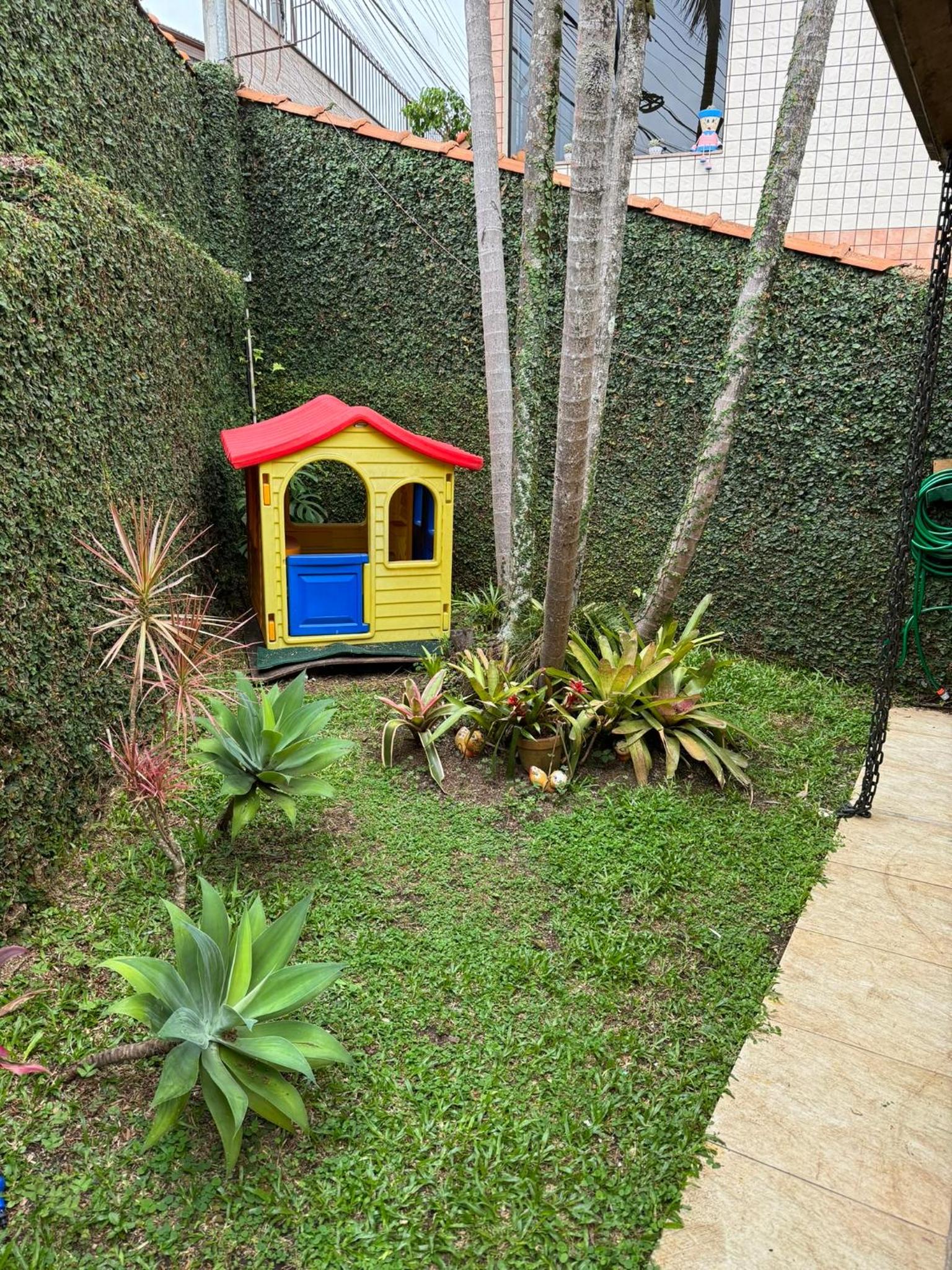 Casa Inteira em Nova Friburgo - Moda Íntima