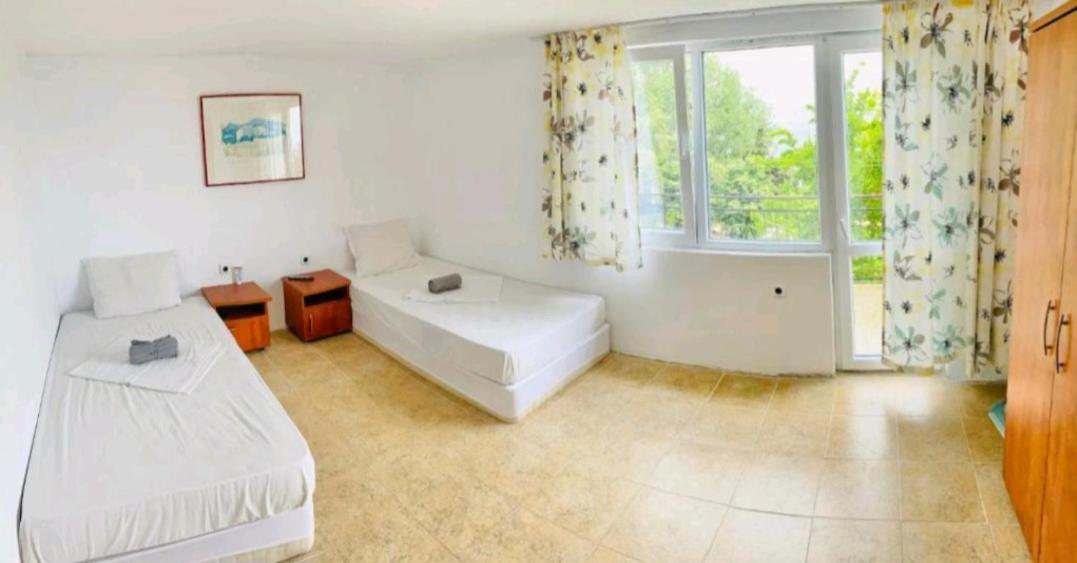 Krimski Guest House and Bungalows
