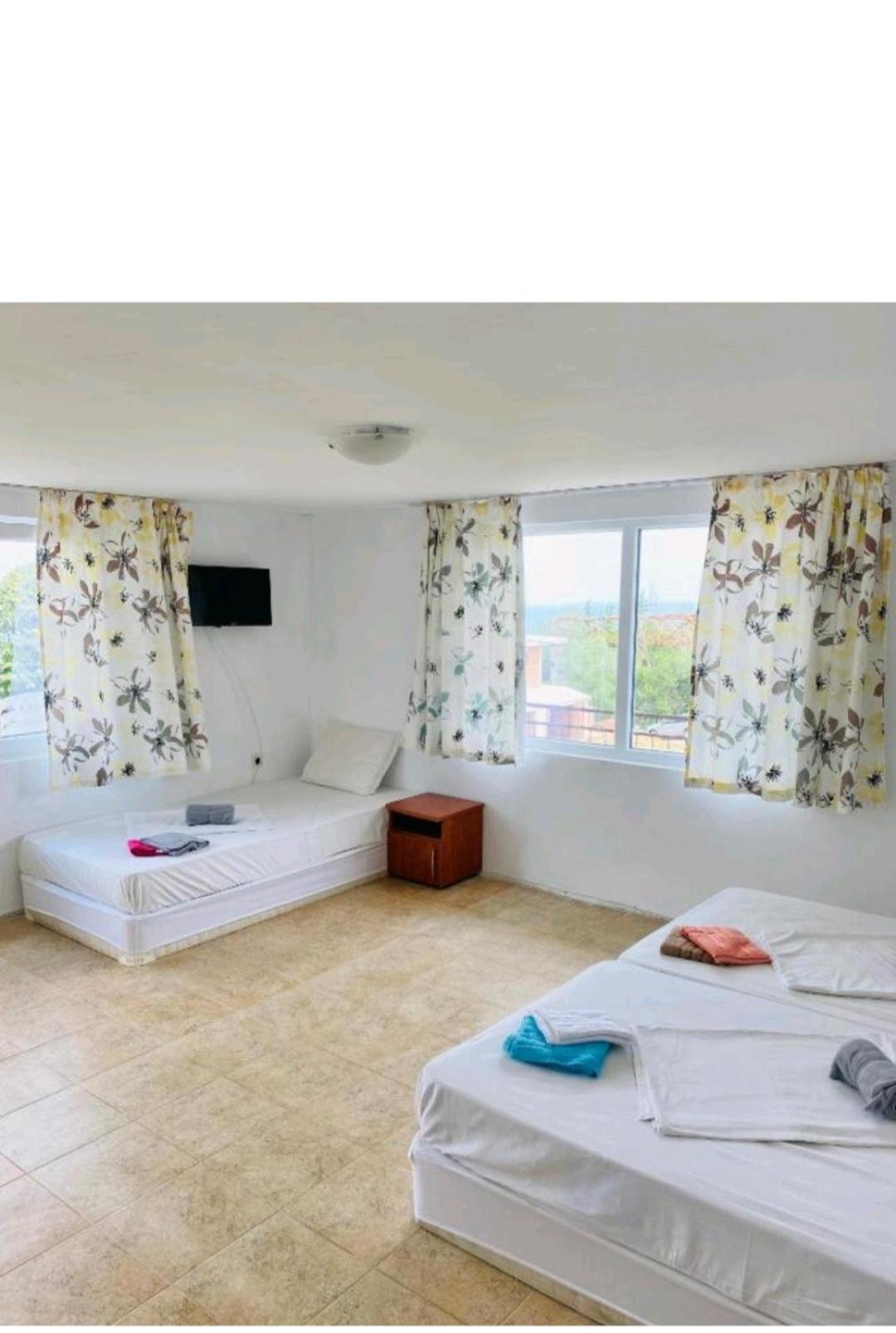 Krimski Guest House and Bungalows