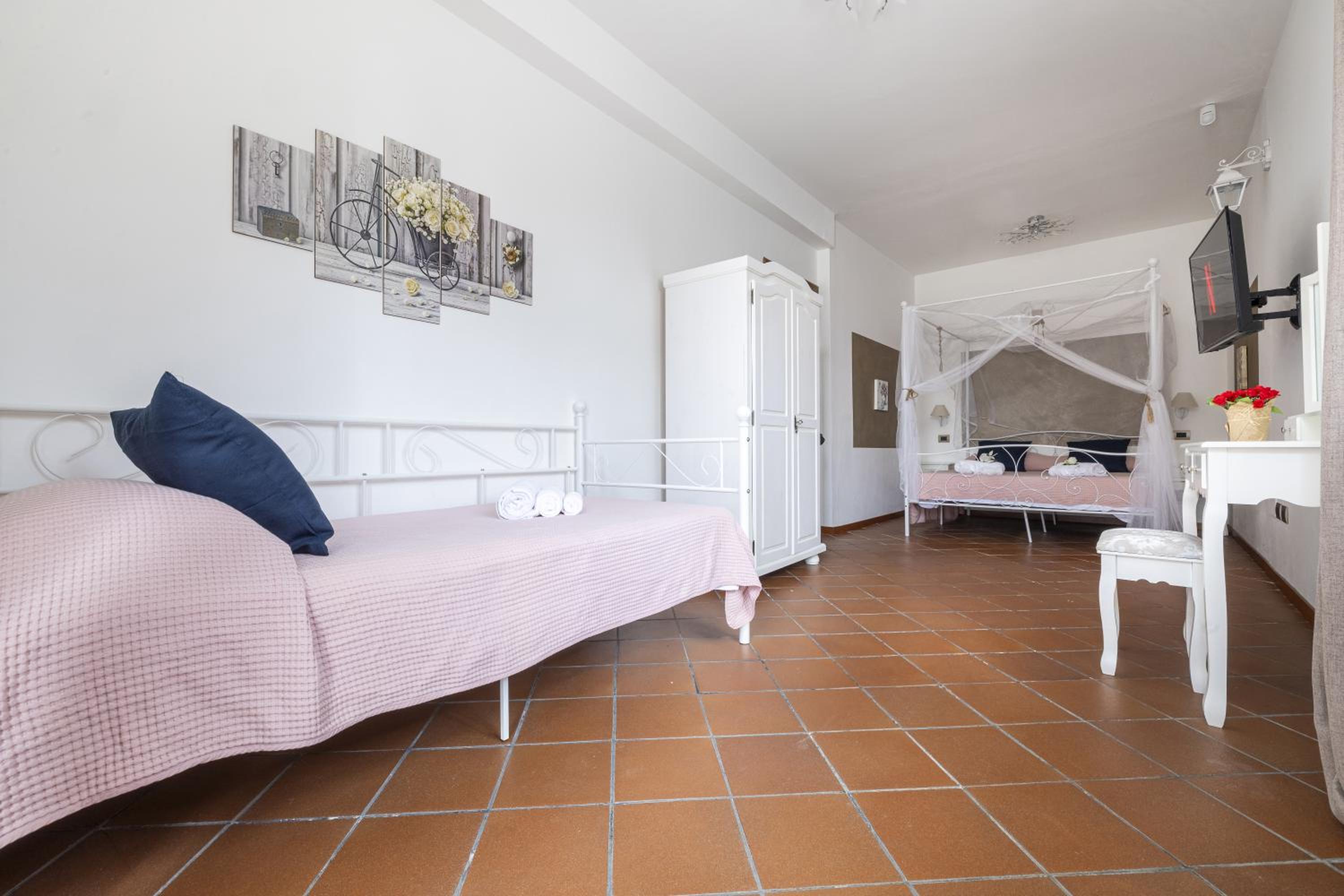 Cascina San Marco - Exclusive pool double apartament