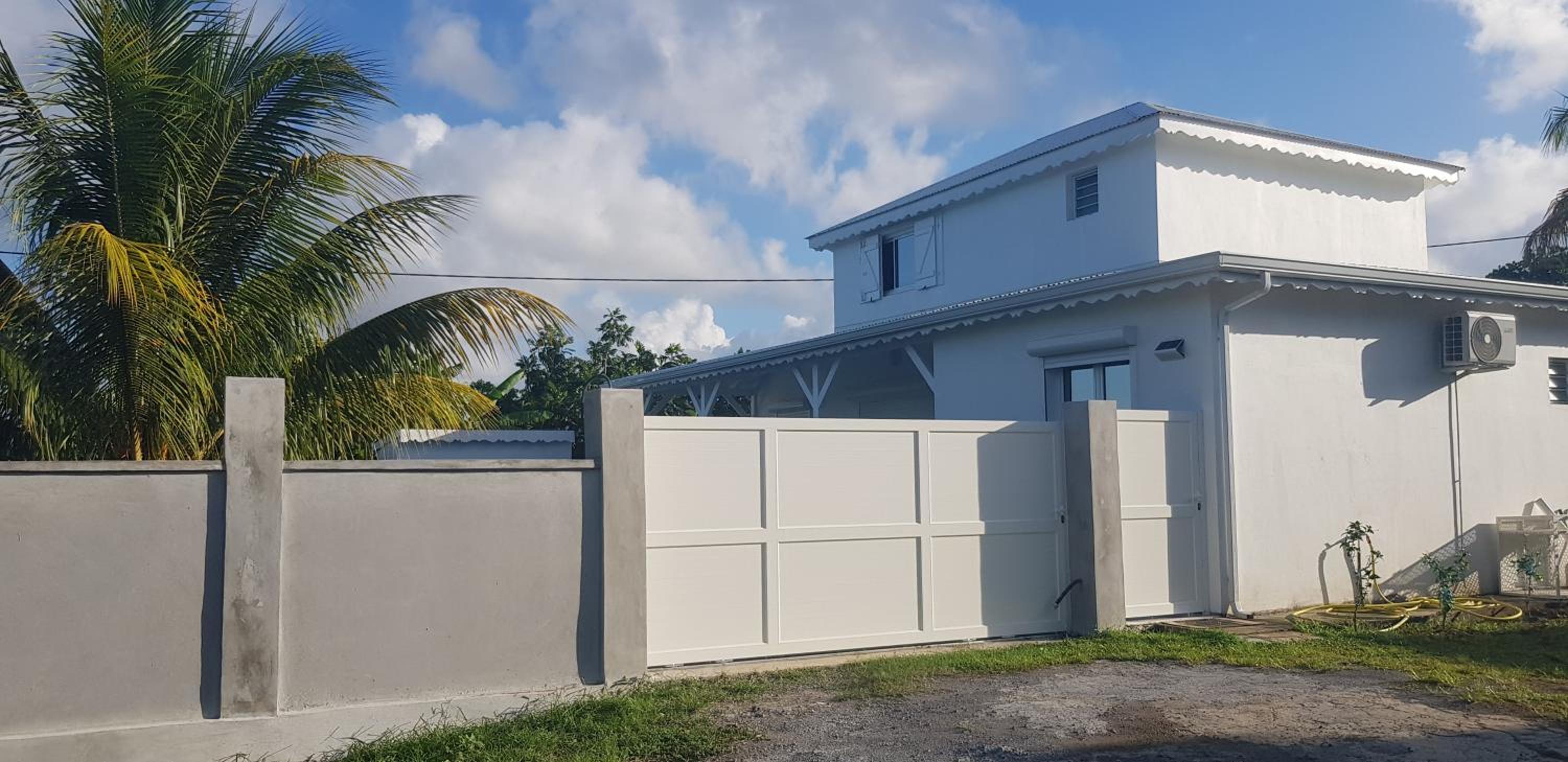 Villa Manakit
