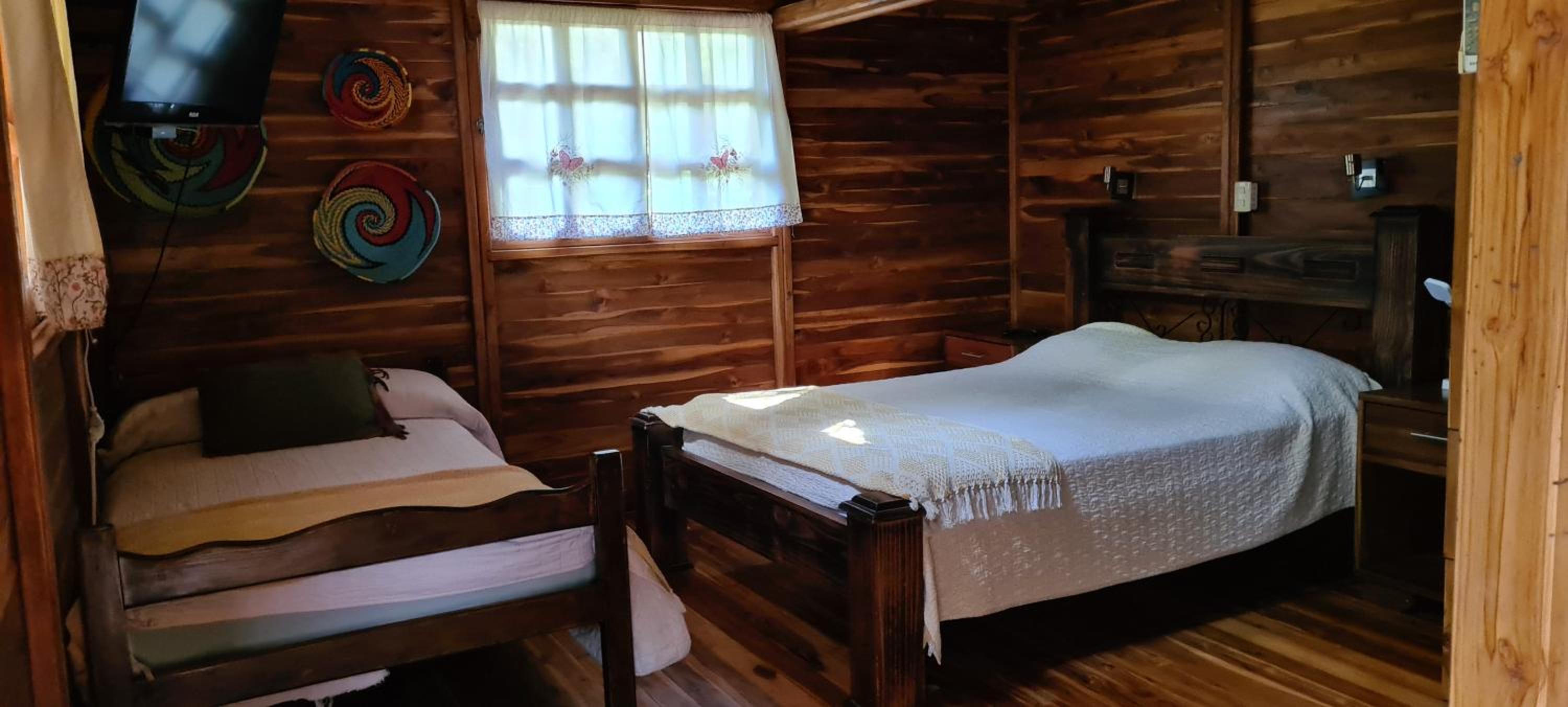 Congos Hostal y Camping