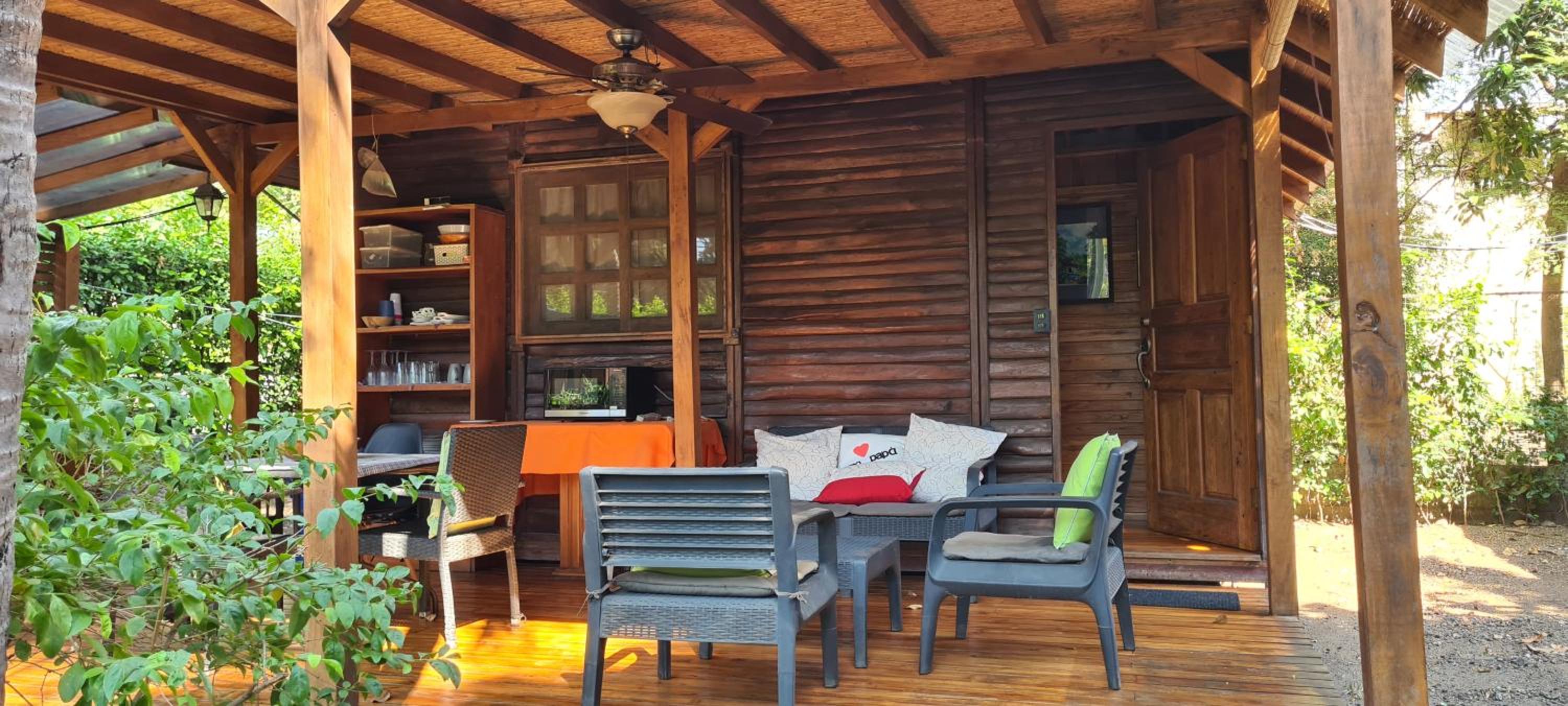 Congos Hostal y Camping