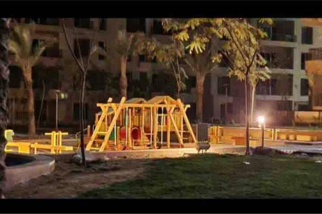 Stylish Oasis in New Cairo: 10 Min to Airport!