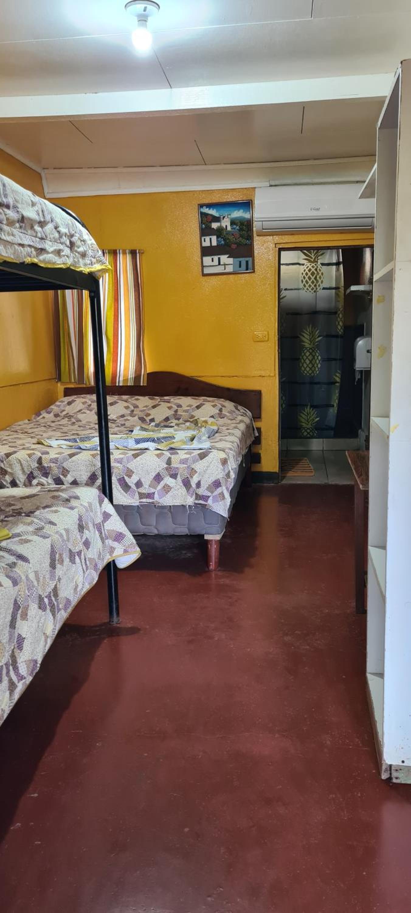 Congos Hostal y Camping