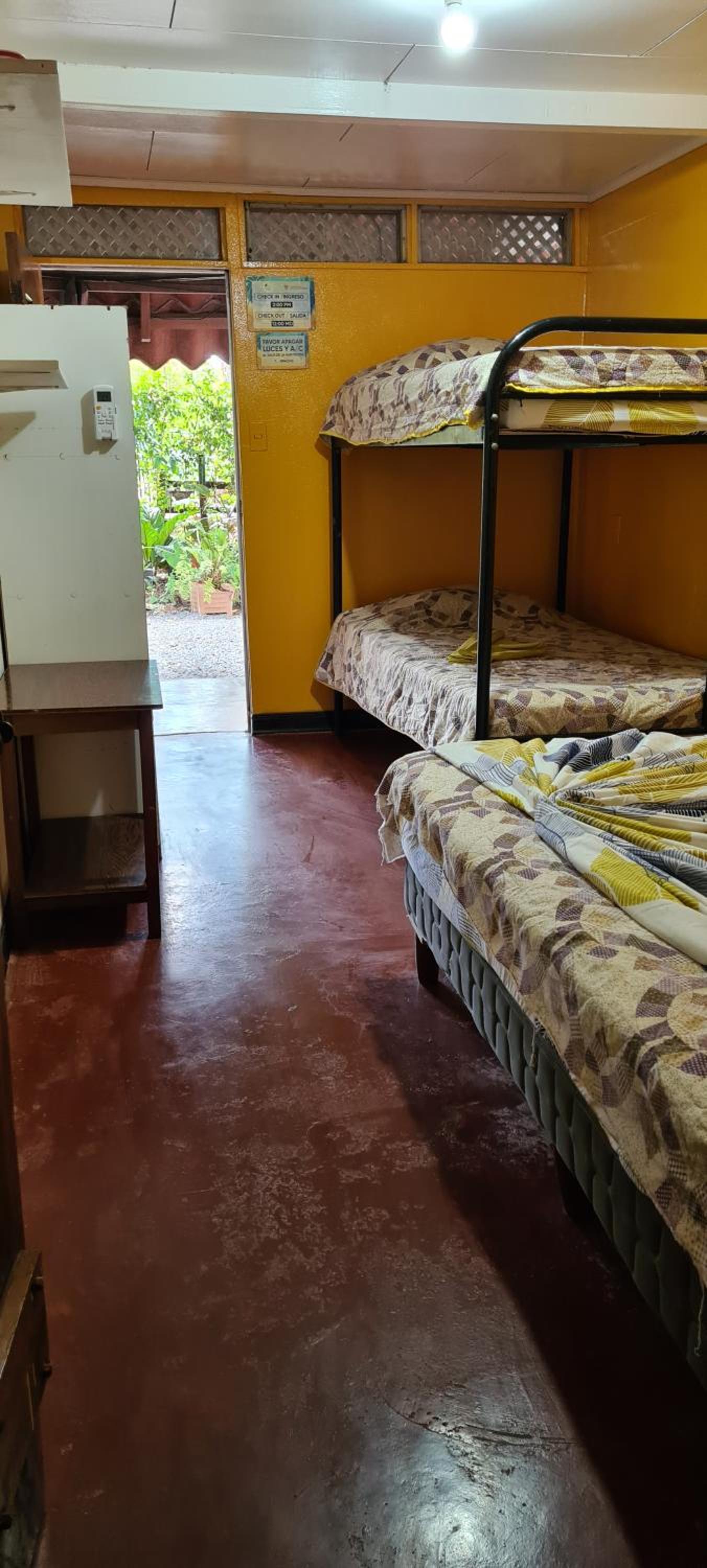 Congos Hostal y Camping