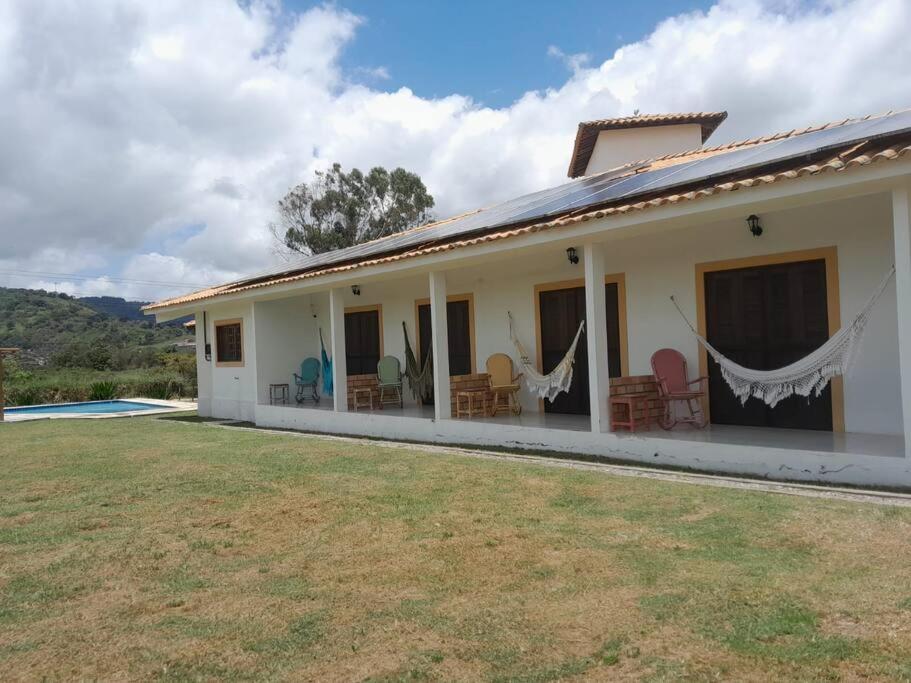 Casa com piscina, privativa, diarista, em condomínio, Bonito-Pe