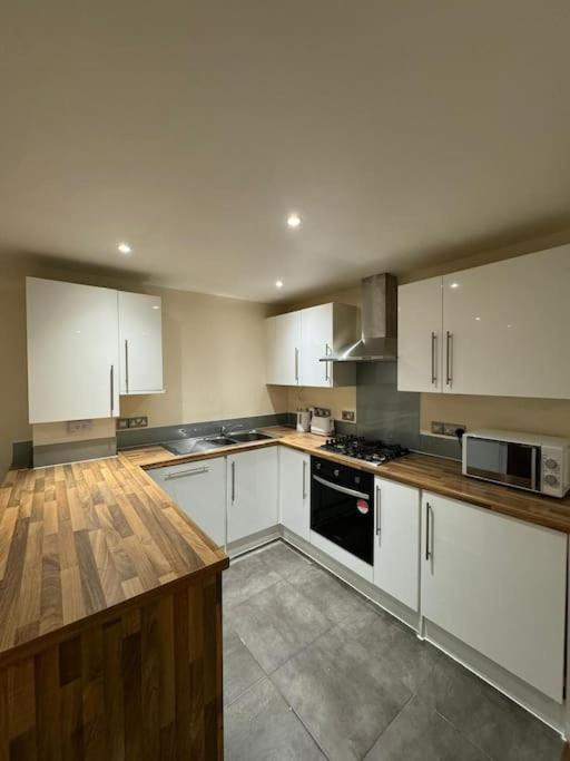 2 Bedroom London Apartment