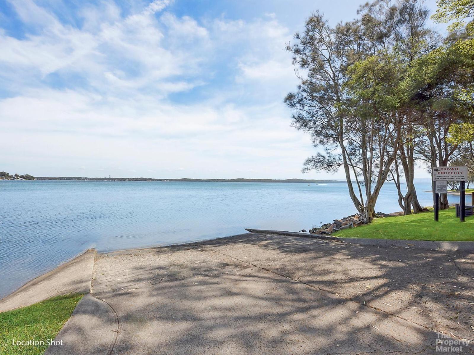 Lakeshores Villa