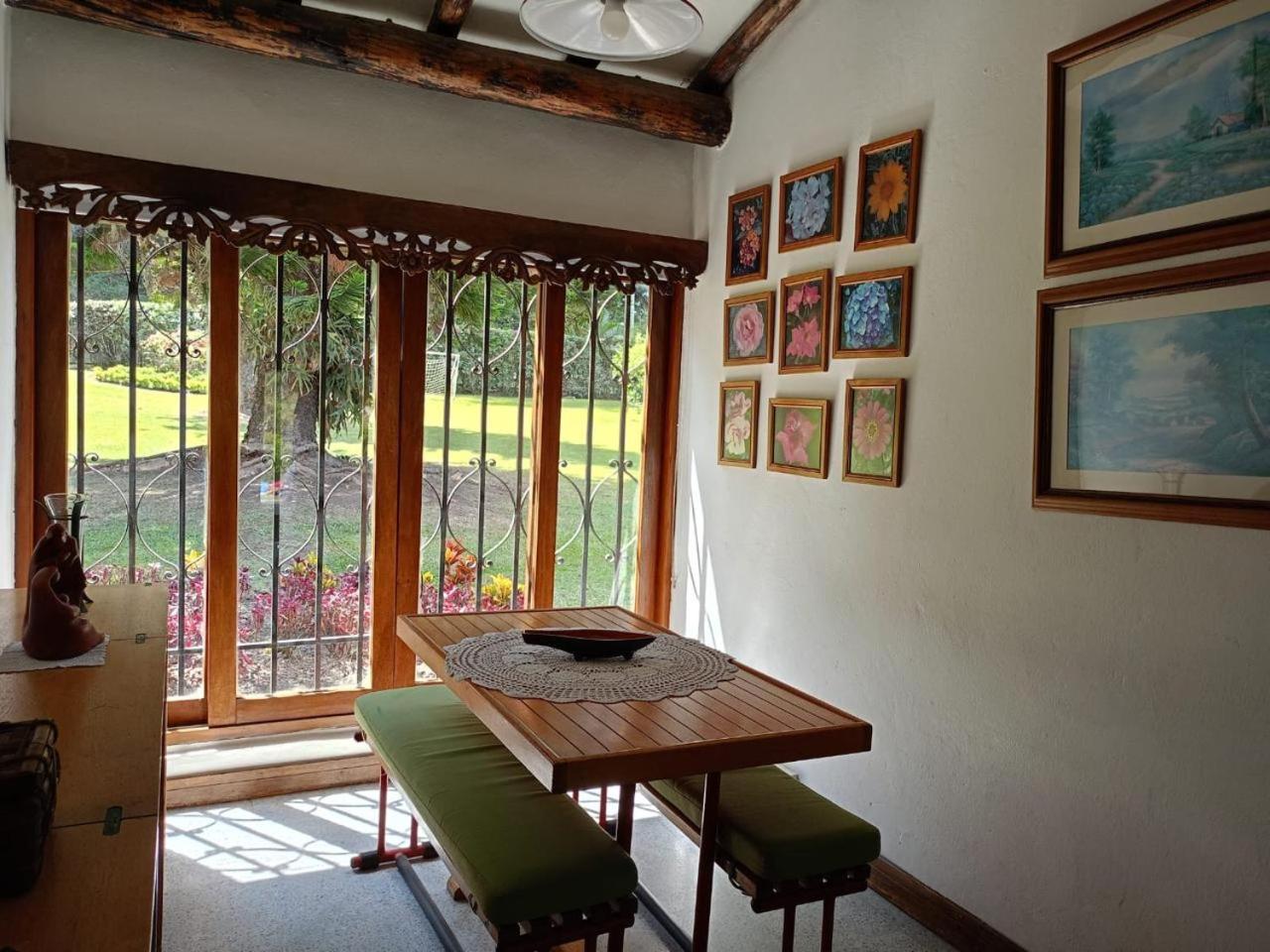 CASA CAMPESTRE EN LLANOGRANDE