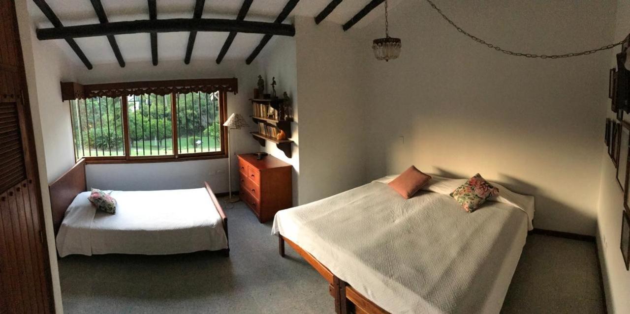 CASA CAMPESTRE EN LLANOGRANDE