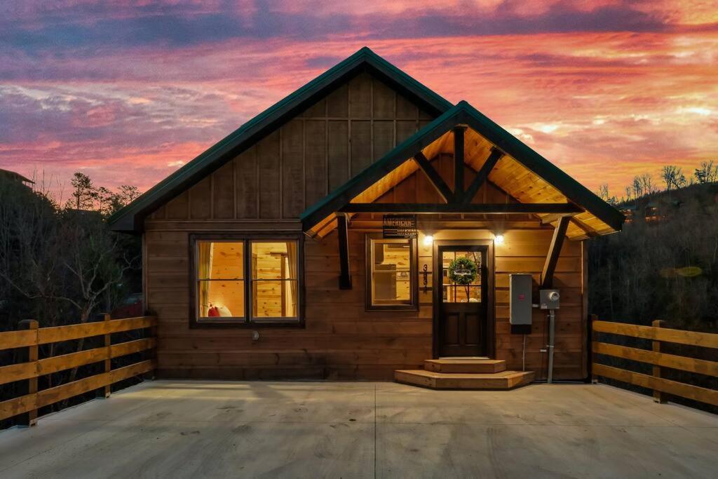Cozy Family Cabin w/ Hot Tub in Sevierville view 2