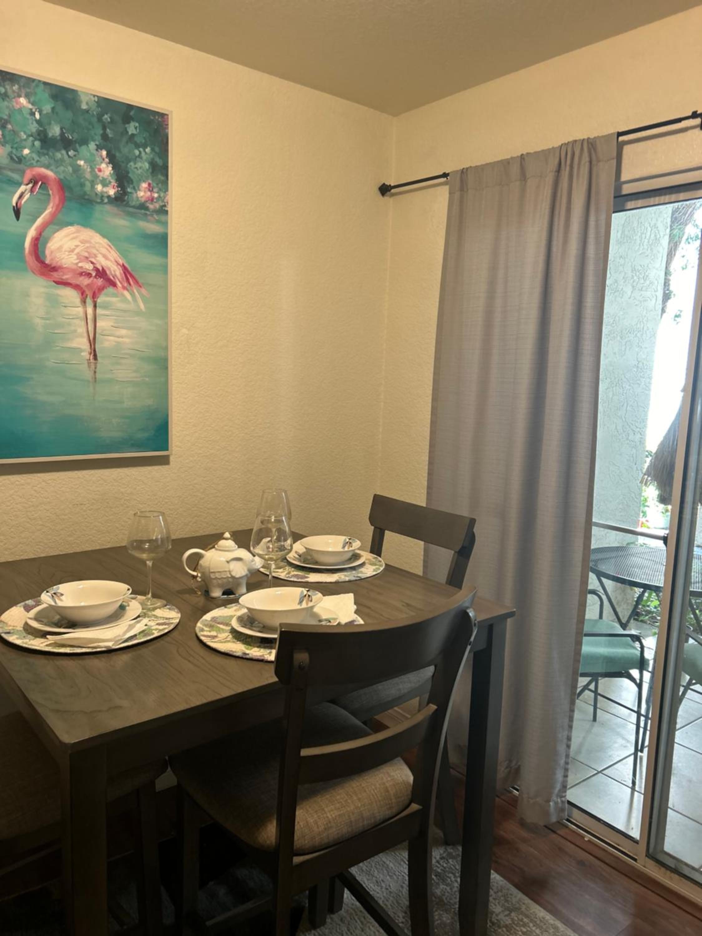 dining