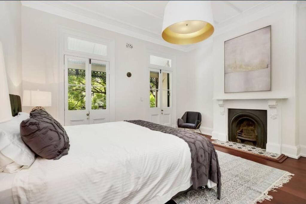 Chic Large 4 Bedroom Barangaroo The Rocks Sydney