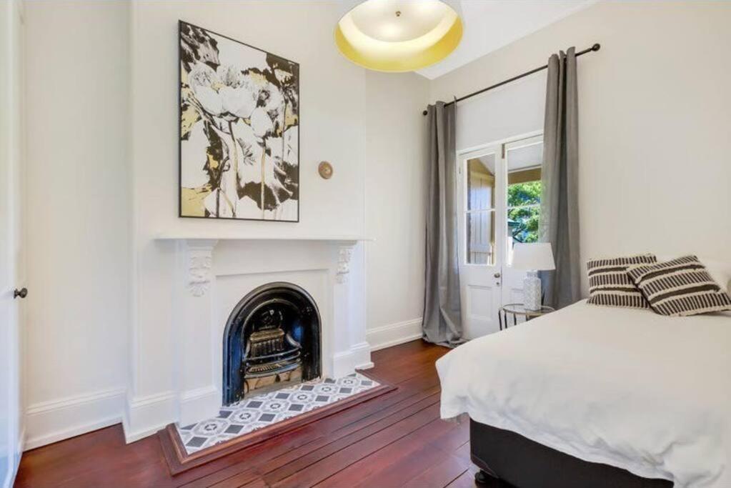 Chic Large 4 Bedroom Barangaroo The Rocks Sydney