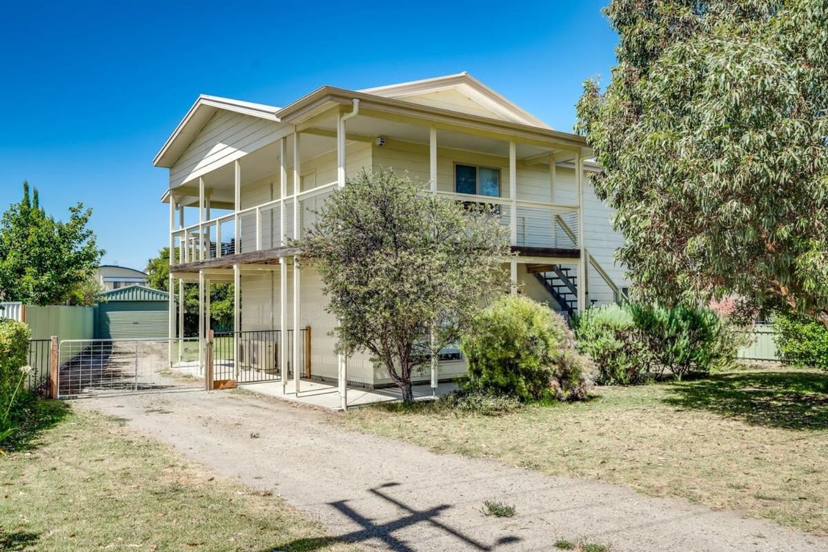 Strandhytta 10 Cant Rd Goolwa South - No Linen Included