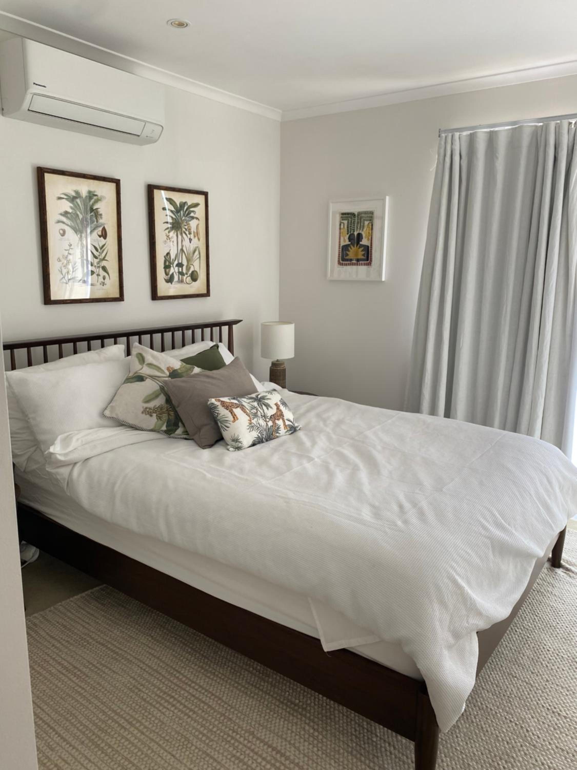 Casa Tropicana Villa with Ocean Views - Steps from Beach Surfs Up!