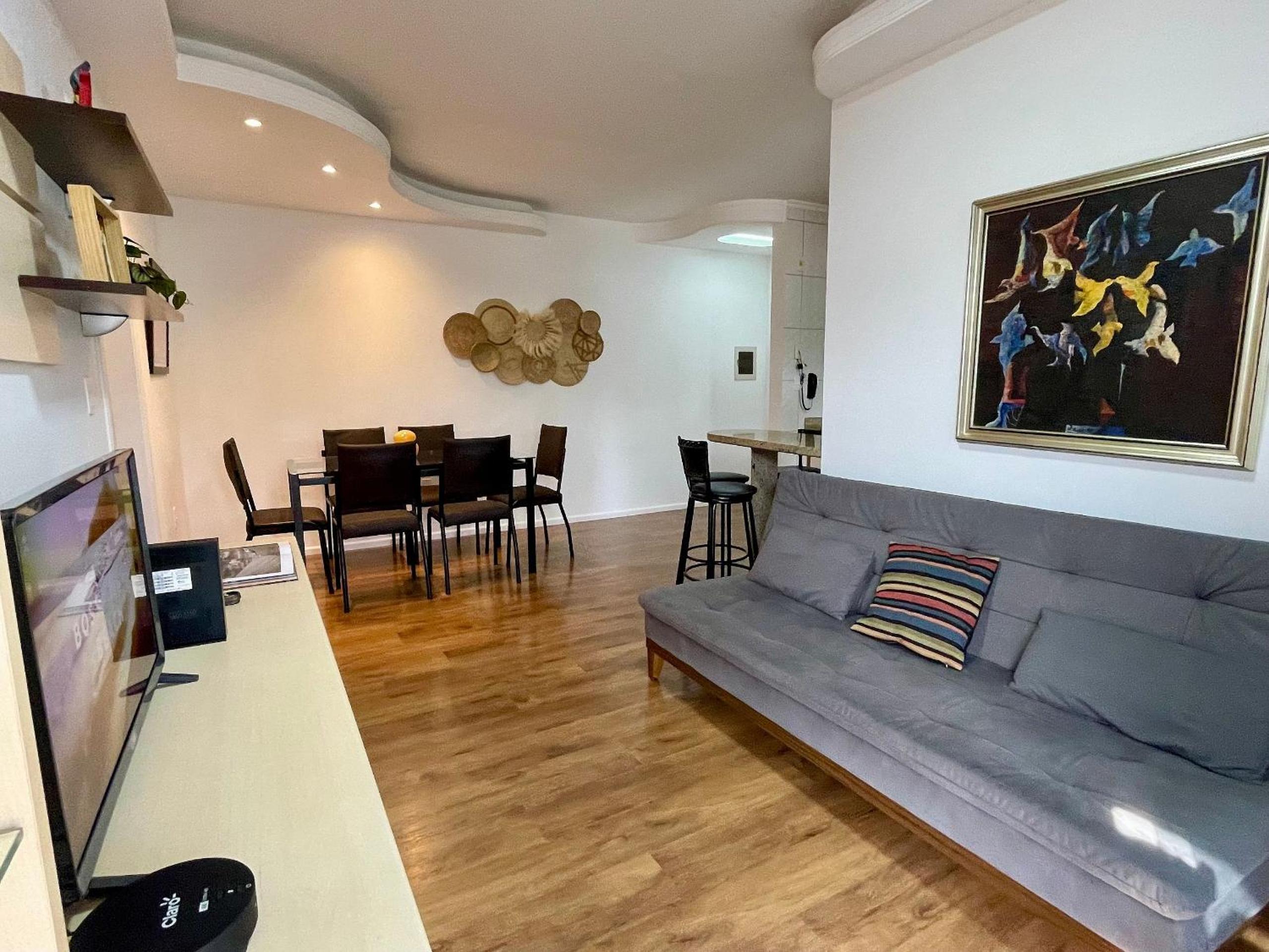 APT 704 - Privileged Location - 2 Bedrooms - Garage - Fazenda/Itajaí