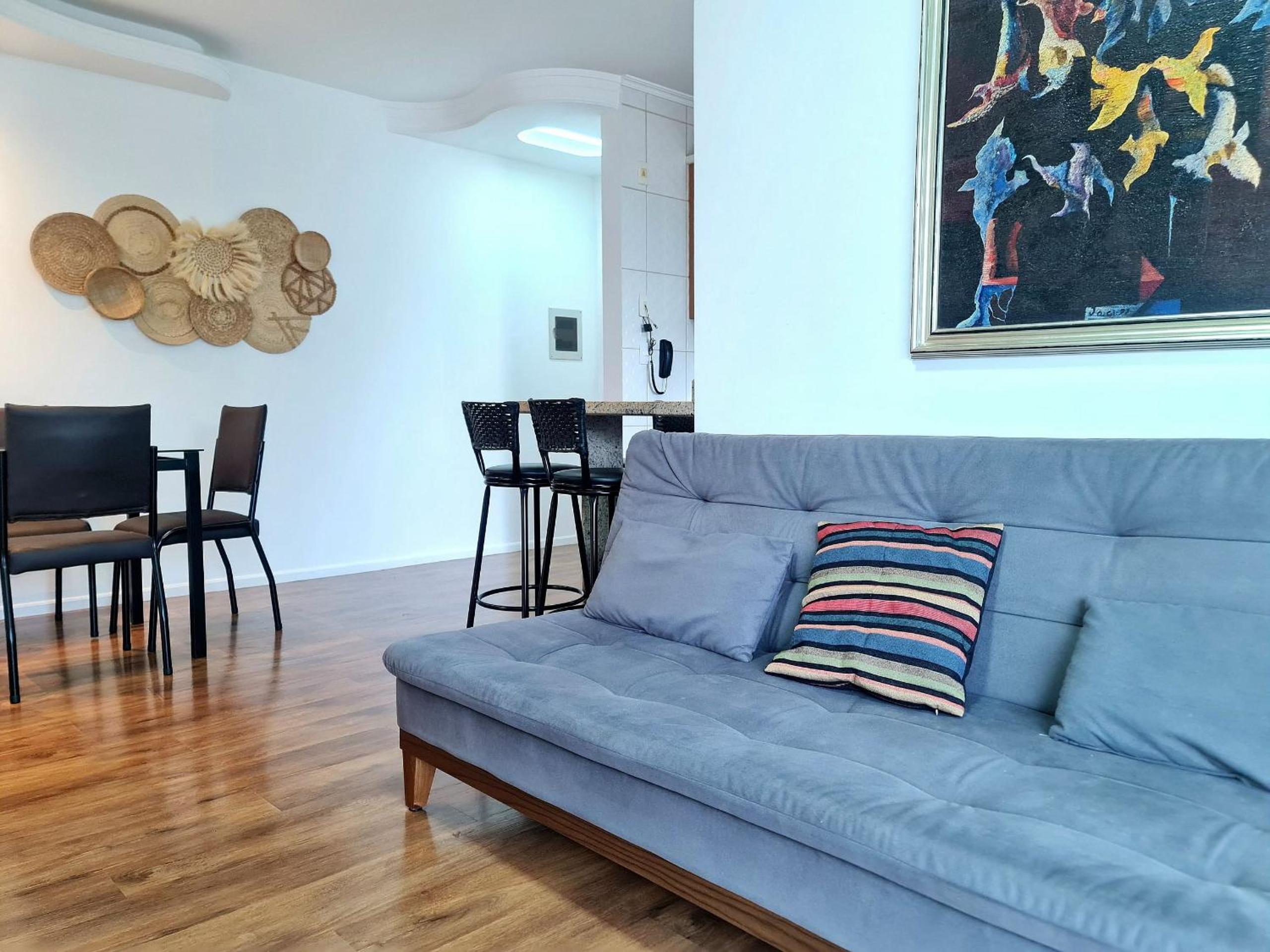 APT 704 - Privileged Location - 2 Bedrooms - Garage - Fazenda/Itajaí
