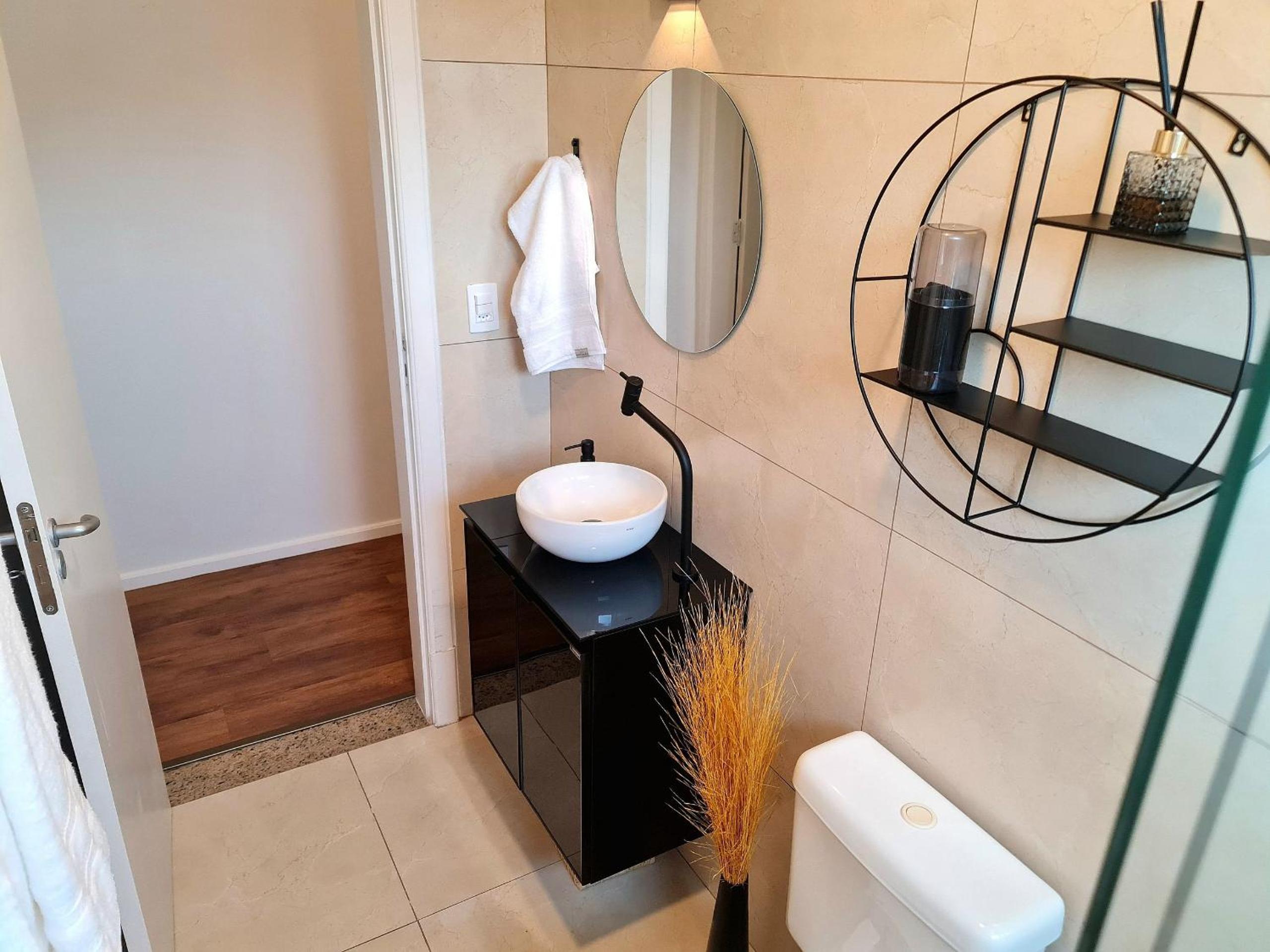 APT 704 - Privileged Location - 2 Bedrooms - Garage - Fazenda/Itajaí