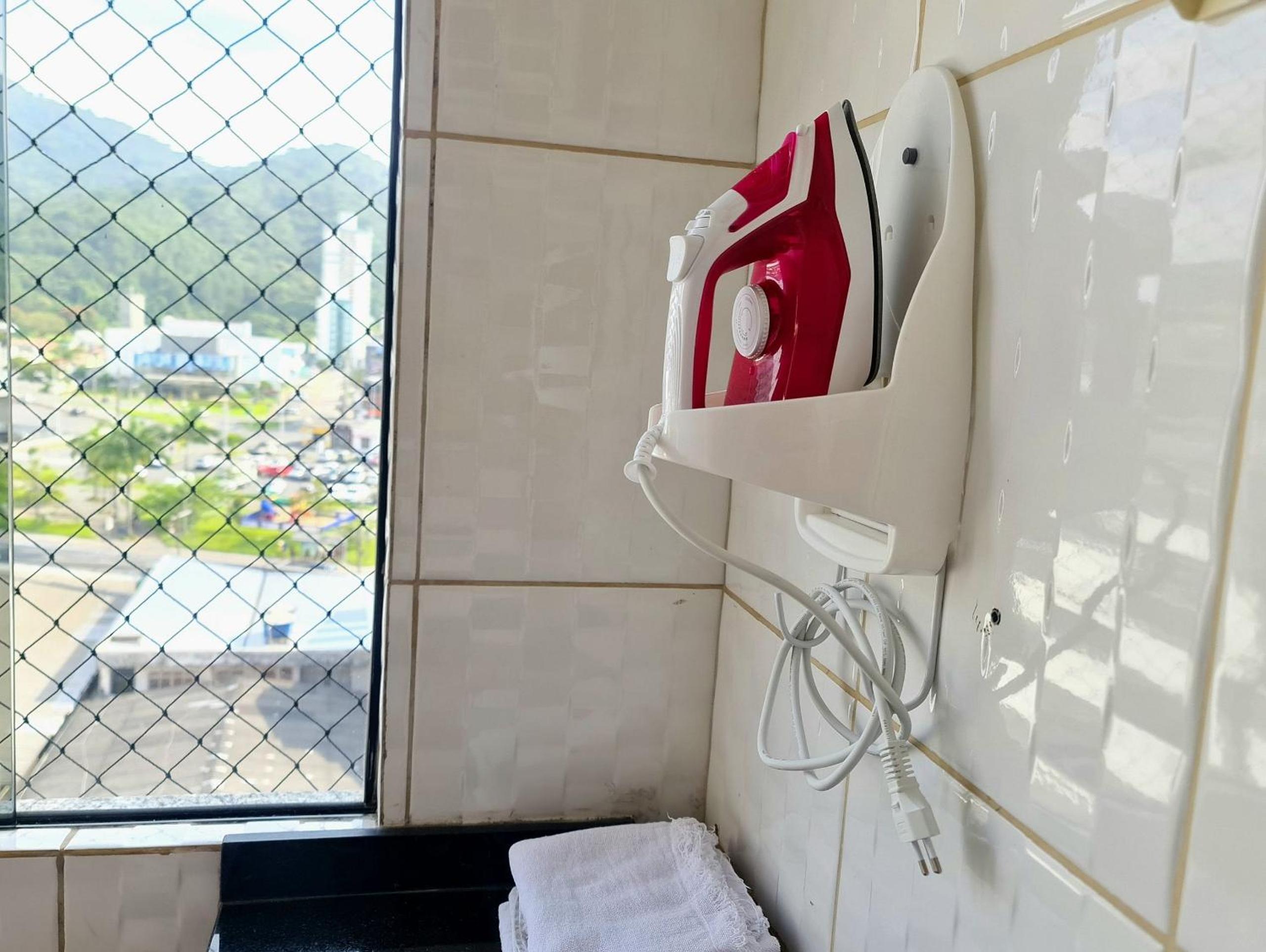 APT 704 - Privileged Location - 2 Bedrooms - Garage - Fazenda/Itajaí