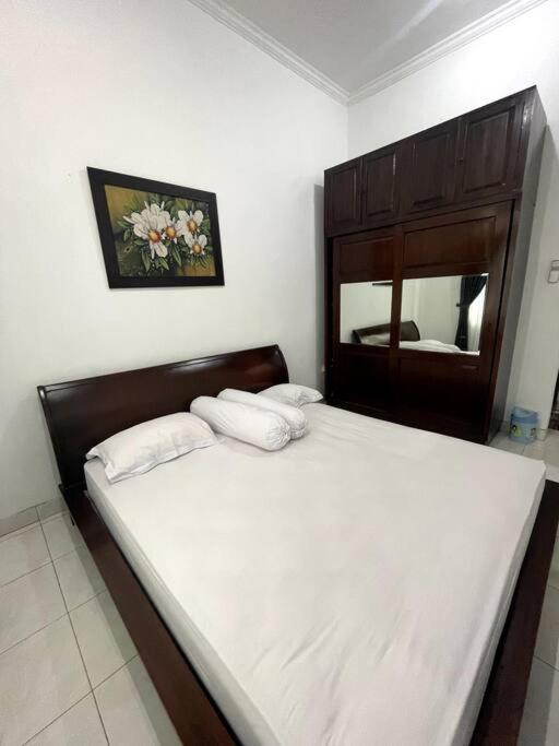 Shafira House - Modern House 3BR near Yogyakarta culinary spots view 2