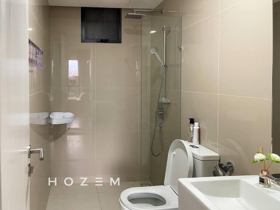 Nice Pool View 3BR3B Near Desa Park and Mont Kiara