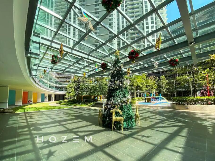 Nice Pool View 3BR3B Near Desa Park and Mont Kiara