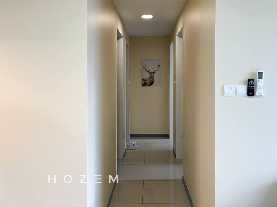 Nice Pool View 3BR3B Near Desa Park and Mont Kiara