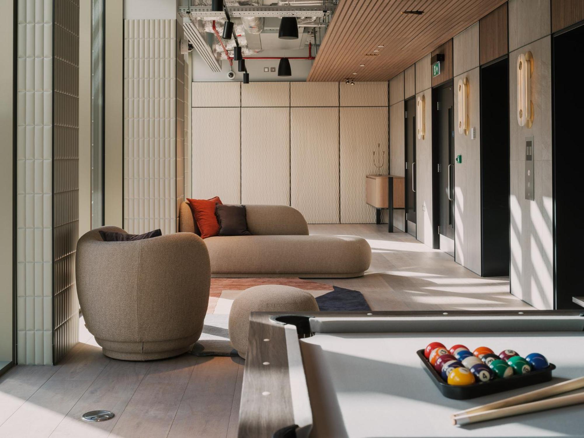 lounge