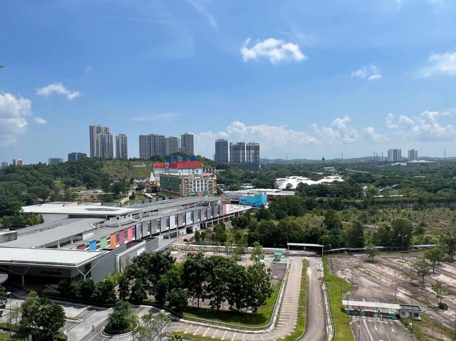 Walk to Legoland, Kid LegoToys, D'Pristine Medini photo 8