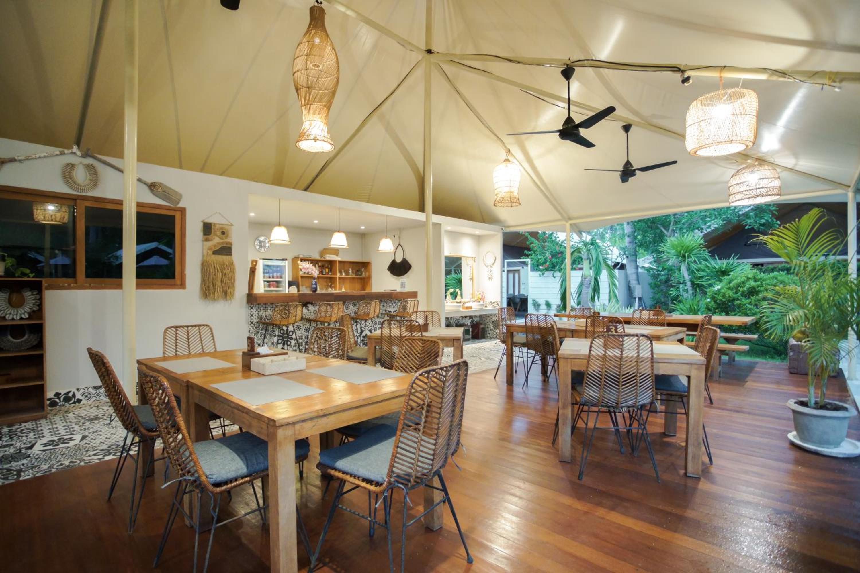 Gili Tenda
