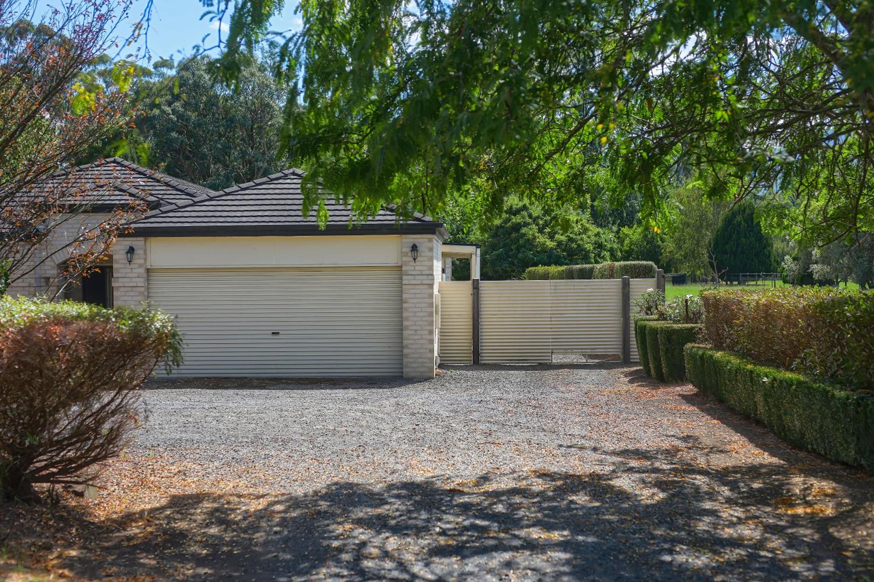 A Holiday Home for All Seasons - Modern, Peaceful, Family Friendly
