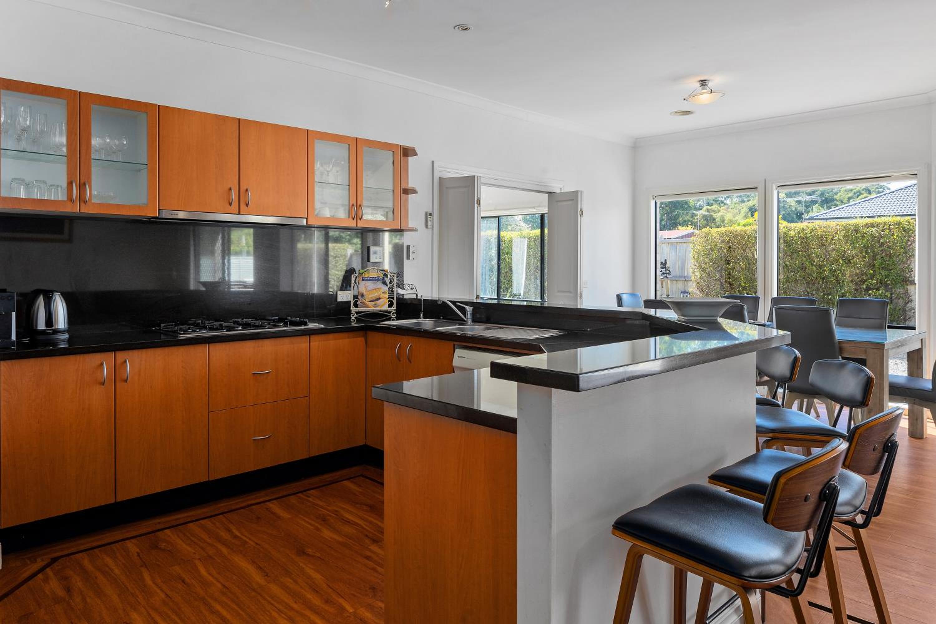 A Holiday Home for All Seasons - Modern, Peaceful, Family Friendly